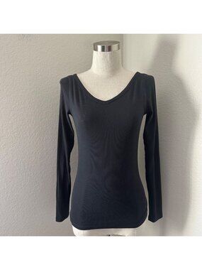 Everlane Ribbed Tank Top Dual V Style Long Sleeve Stretchy Cotton Minimalist Bla